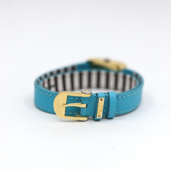 90's Henri Bendel Gold and Green Bracelet Watch - Picture 8 of 8